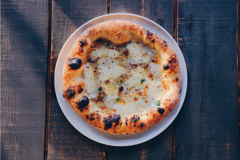 クワトロフォルマッジのハニーナッツのせ